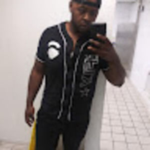 Meet your Posher, Larry